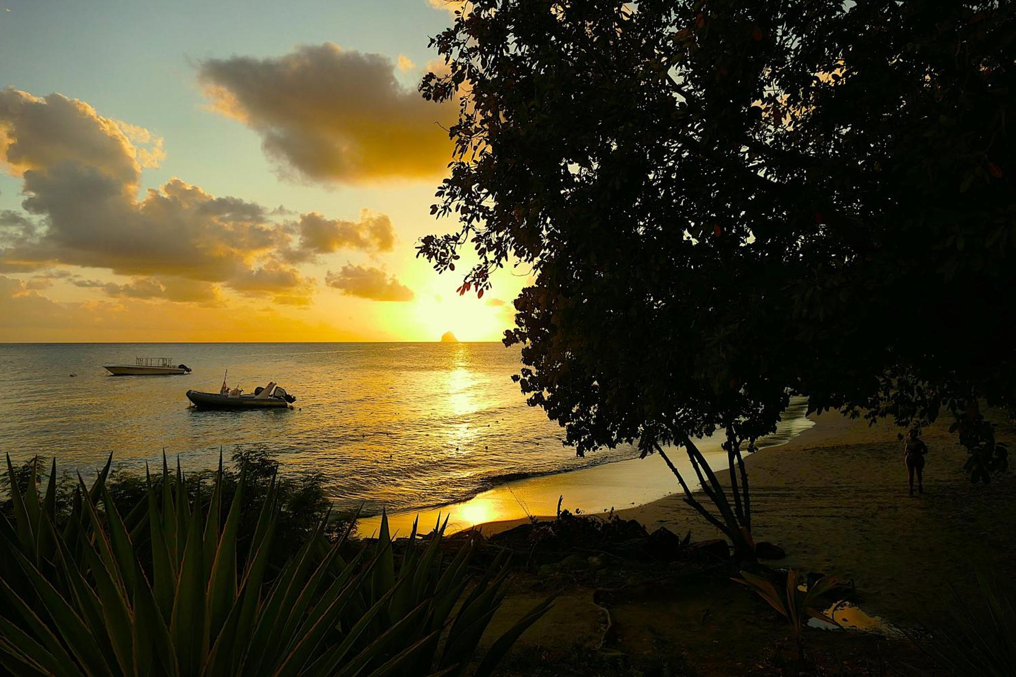 Pierre & Vacances Antigua 03 サント・リュス エクステリア 写真
